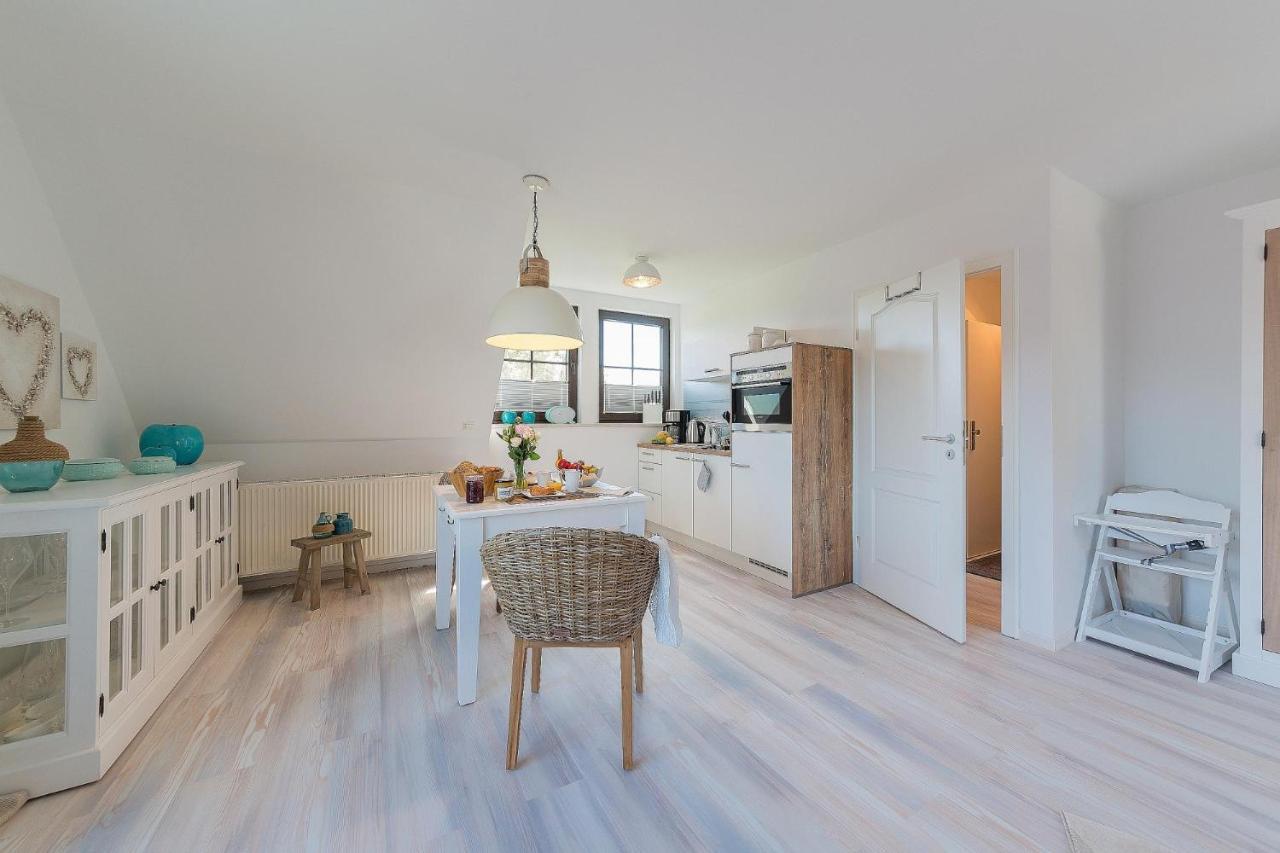 Haus Am Strand Ferienwohnung Haus Am Strand 5 Цингст Екстер'єр фото